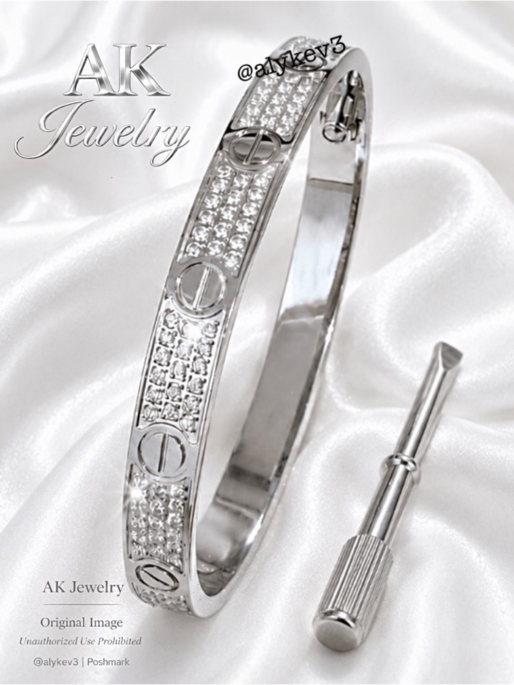 💎18k LUXURY Diamond CZ Style Design Bracelet, Bangle, Cuff, Unisex White Gold